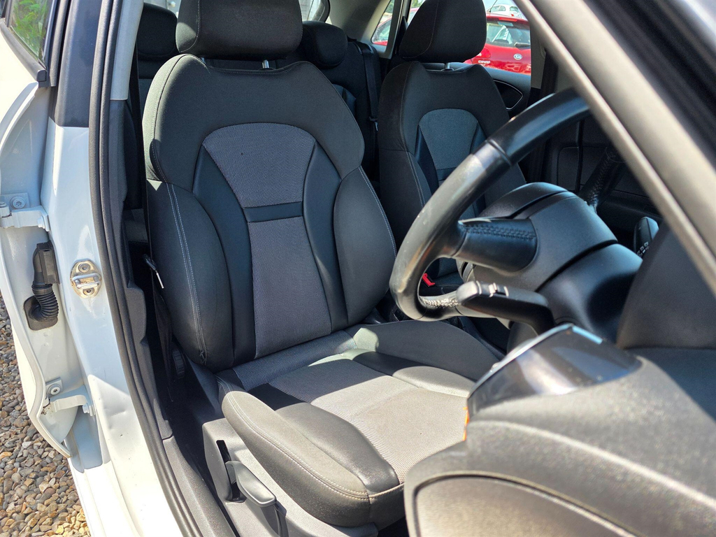 Audi A1 Tdi Sport Blue #16