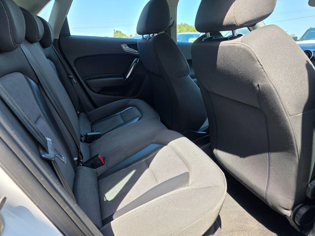 Audi A1 Tdi Sport Blue #19