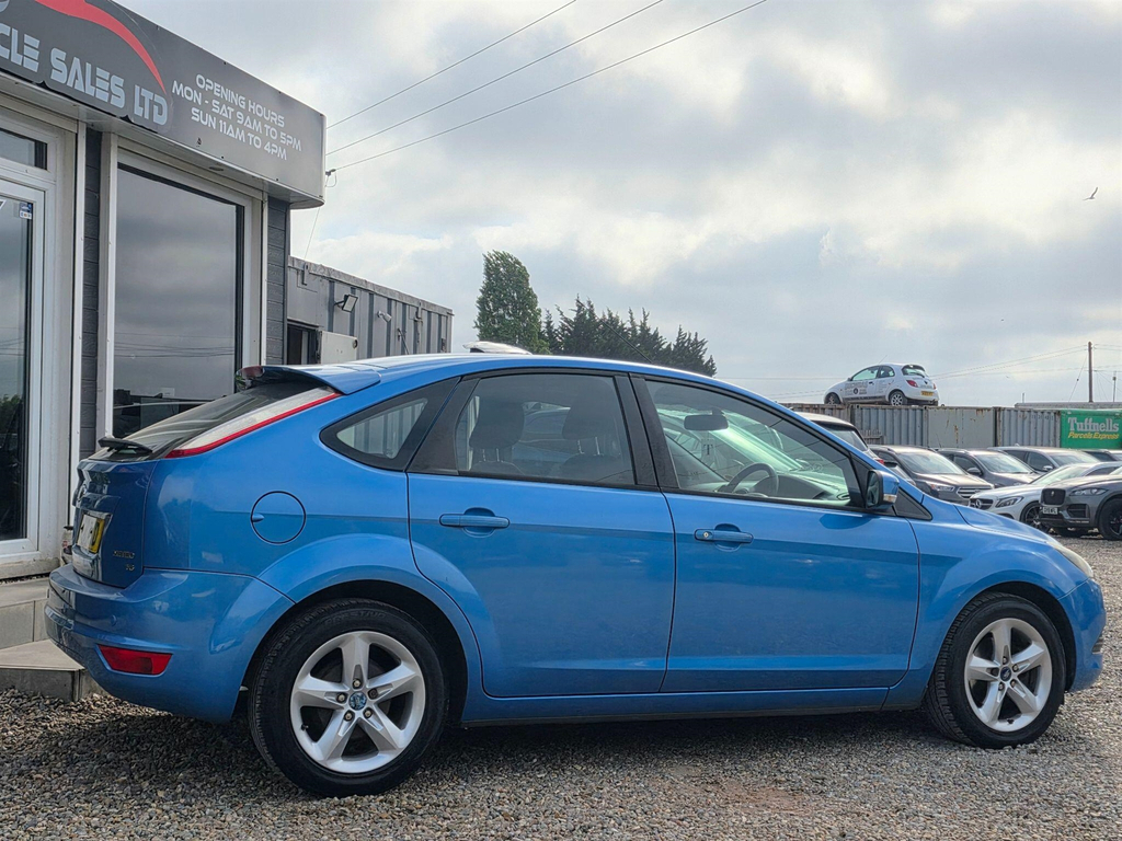 Ford Focus 1.6 Zetec #5