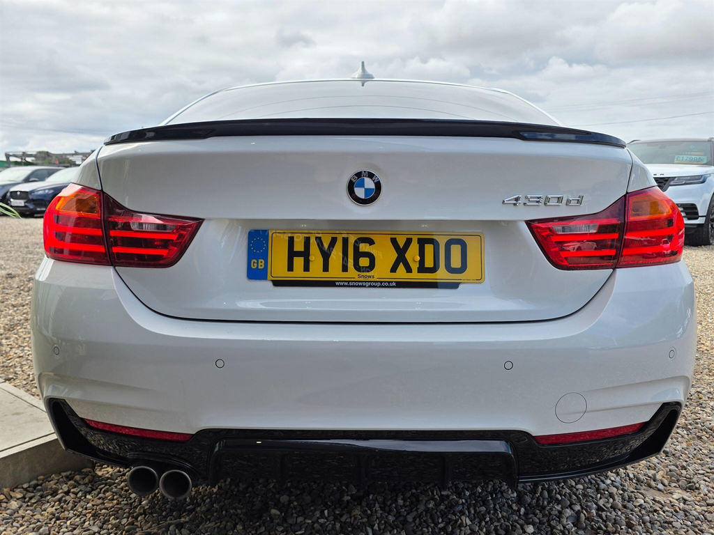 BMW 4 Series M4 S-a Black #7