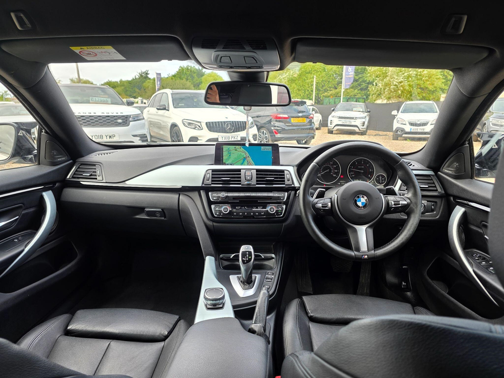 BMW 4 Series M4 S-a Black #37