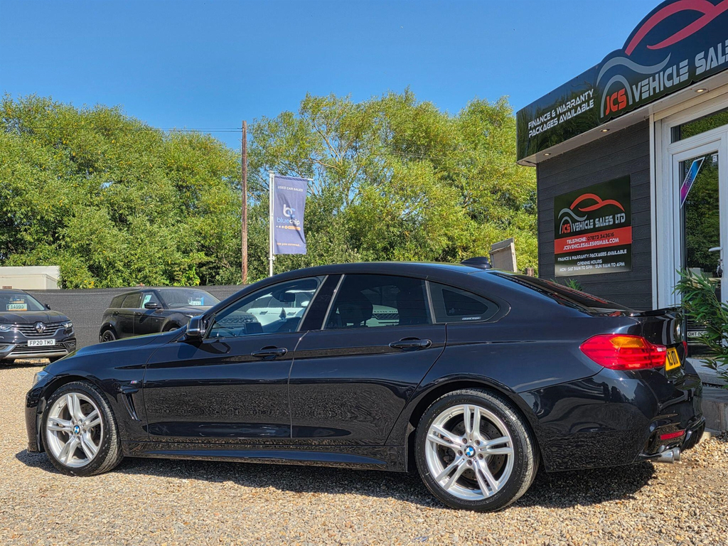 BMW 4 Series 2016 16 2.0 Black #9