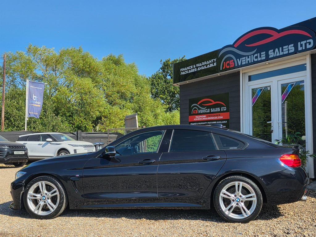BMW 4 Series 2016 16 2.0 Black #10