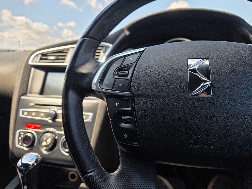 Citroen DS4 Citreon 1.6 E-hdi 115 Dstyle Nav Hatchback Grey #38
