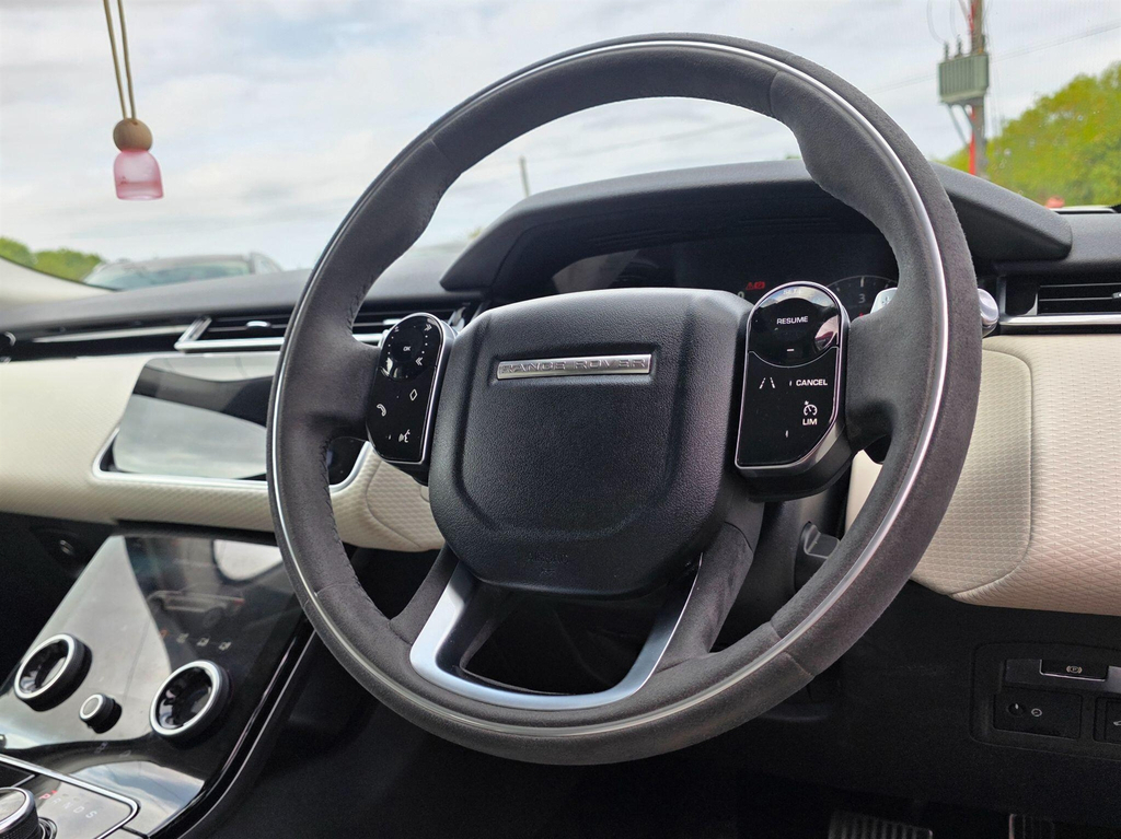 Land Rover Range Rover Velar 2.0 D180 #38
