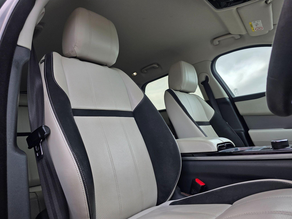 Land Rover Range Rover Velar 2.0 D180 #30