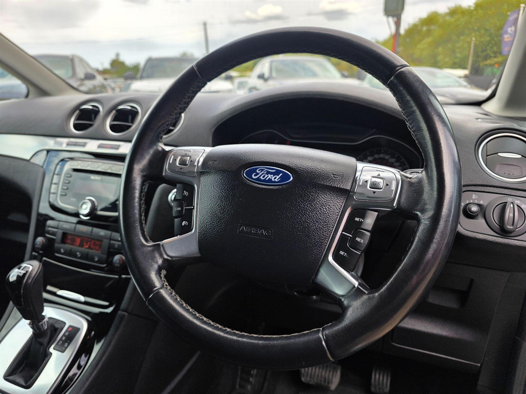 Ford Galaxy 1.6 Tdci Zetec Euro 5 Ss White #27