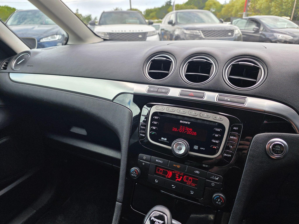 Ford Galaxy 1.6 Tdci Zetec Euro 5 Ss White #31