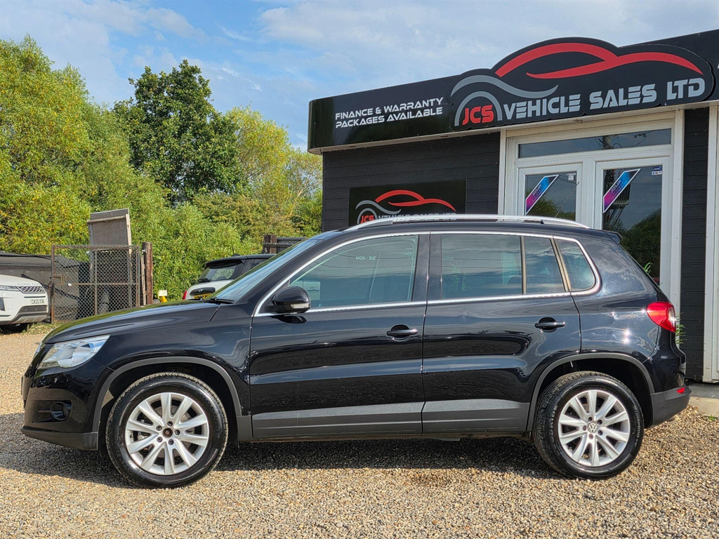 Volkswagen Tiguan S Blue #11