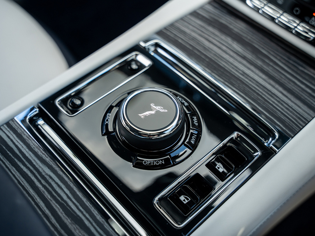 Rolls-Royce Spectre 430Kw 102Kwh YK26XPJ Black #9