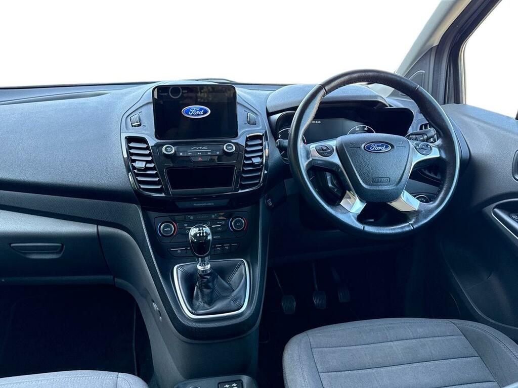 Ford Tourneo Connect Connect 1.5 Ecoblue 120 Titanium Powershift Black #11