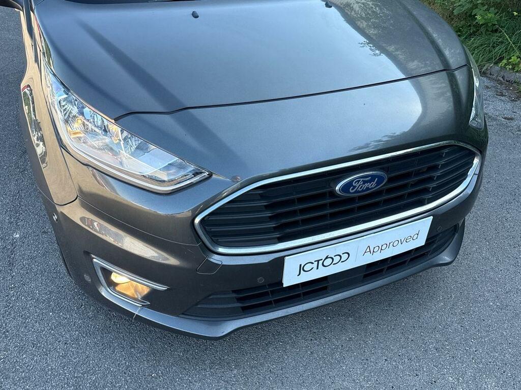 Ford Tourneo Connect Connect 1.5 Ecoblue 120 Titanium Powershift Black #31