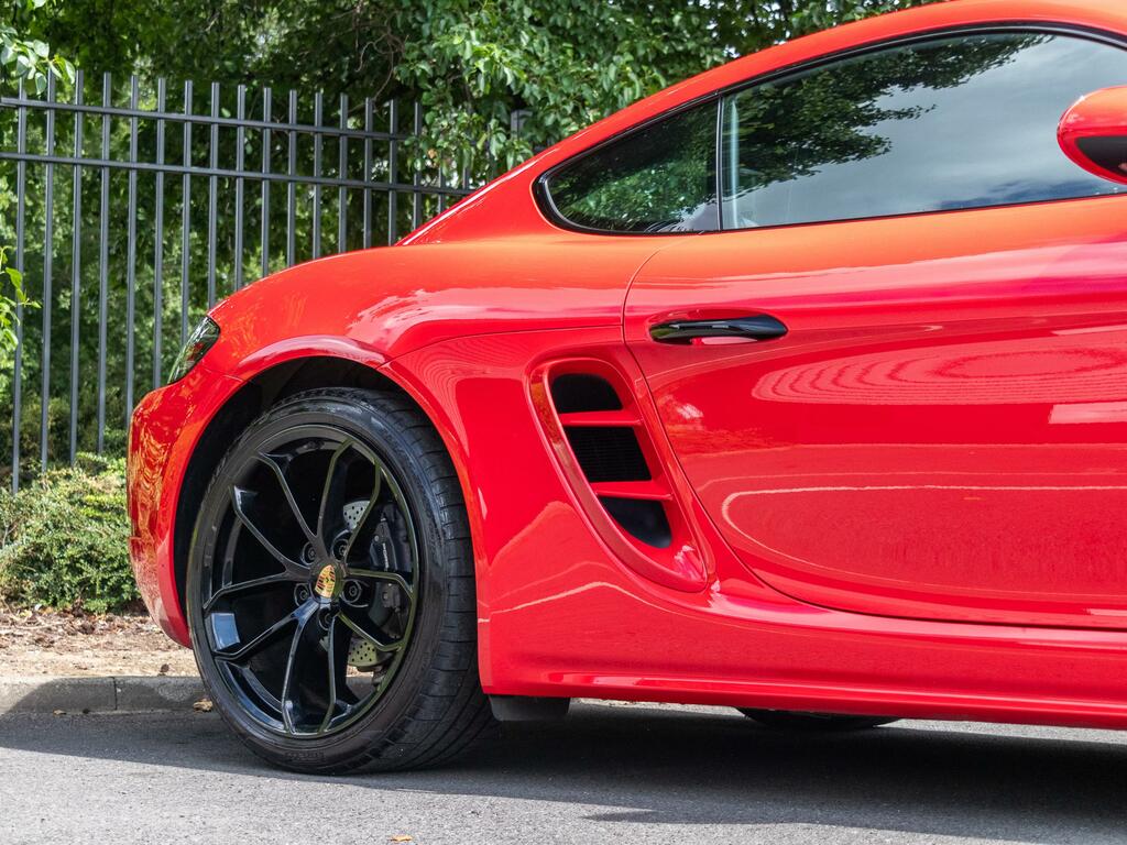 Porsche 718 Cayman Gt4 Euro 6 Blue #40