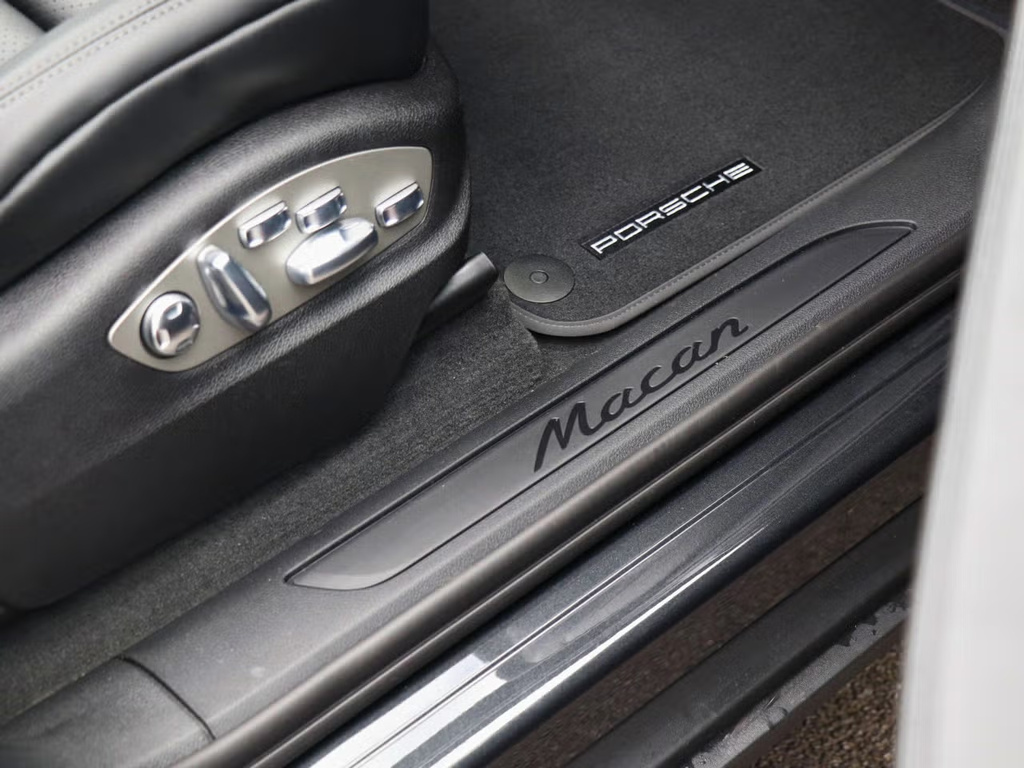 Porsche Macan 2.9T V6 Gts Suv Pdk 4Wd Euro 6 Ss 4 YC26FNO Blue #32