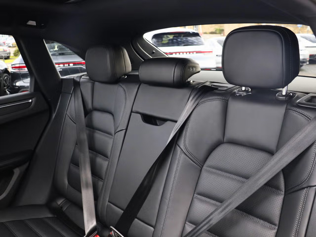Porsche Macan 2.9T V6 Gts Suv Pdk 4Wd Euro 6 Ss 4 YC26FNO Blue #28