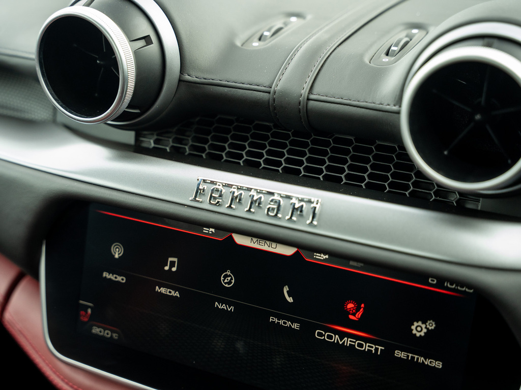 Ferrari Portofino M #14