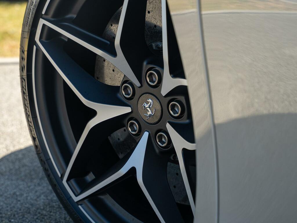Ferrari 488 Pista Coupe  #42