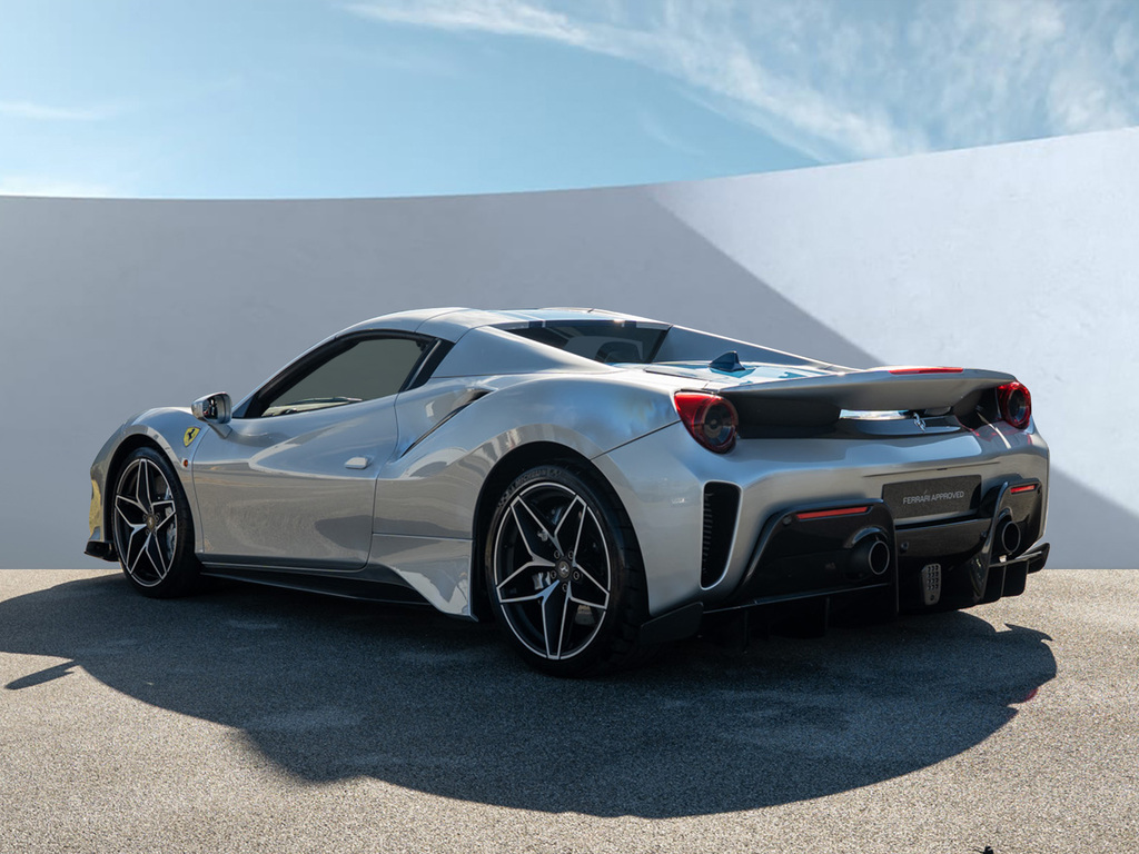 Ferrari 488 Pista Coupe  #10
