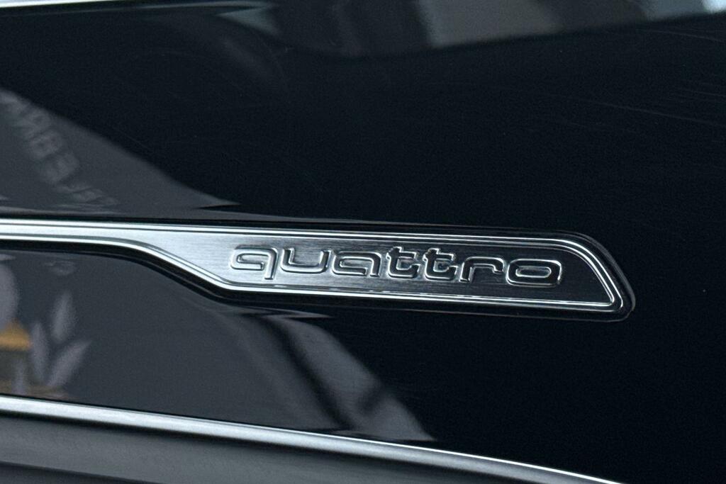 Audi SQ7 4L Vorsprung White #30