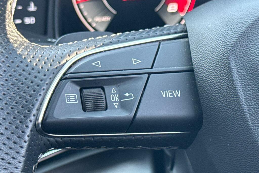 Audi SQ7 4L Vorsprung White #16