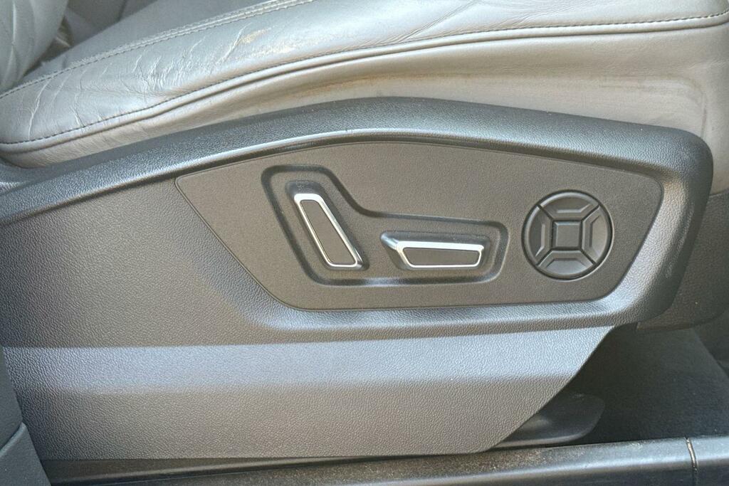 Audi SQ7 4L Vorsprung White #39
