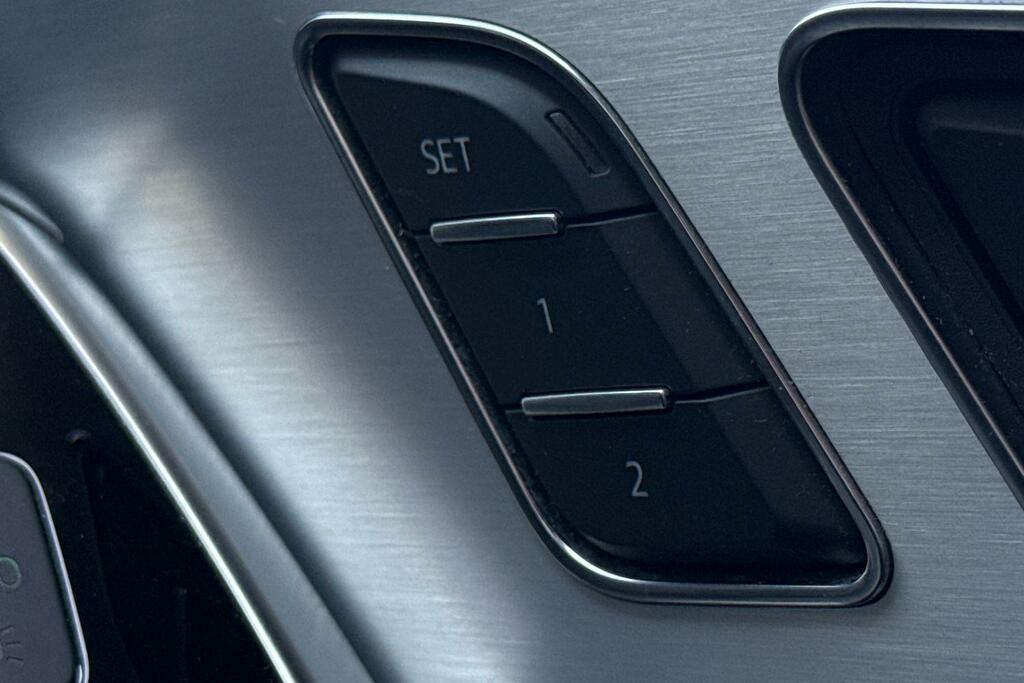 Audi SQ7 4L Vorsprung White #22