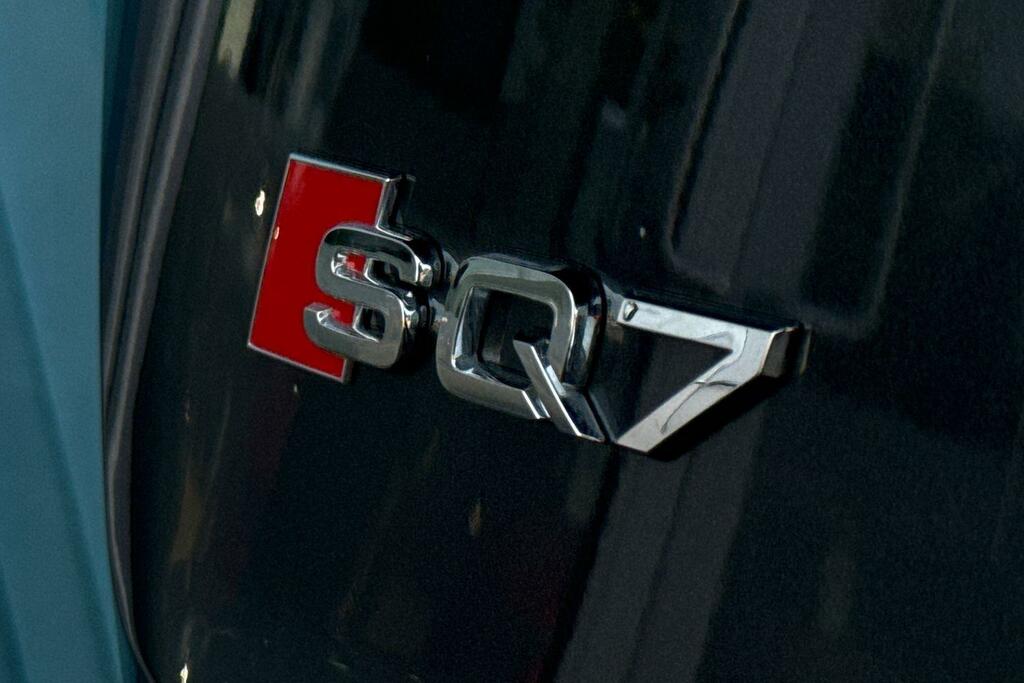 Audi SQ7 4L Vorsprung White #42