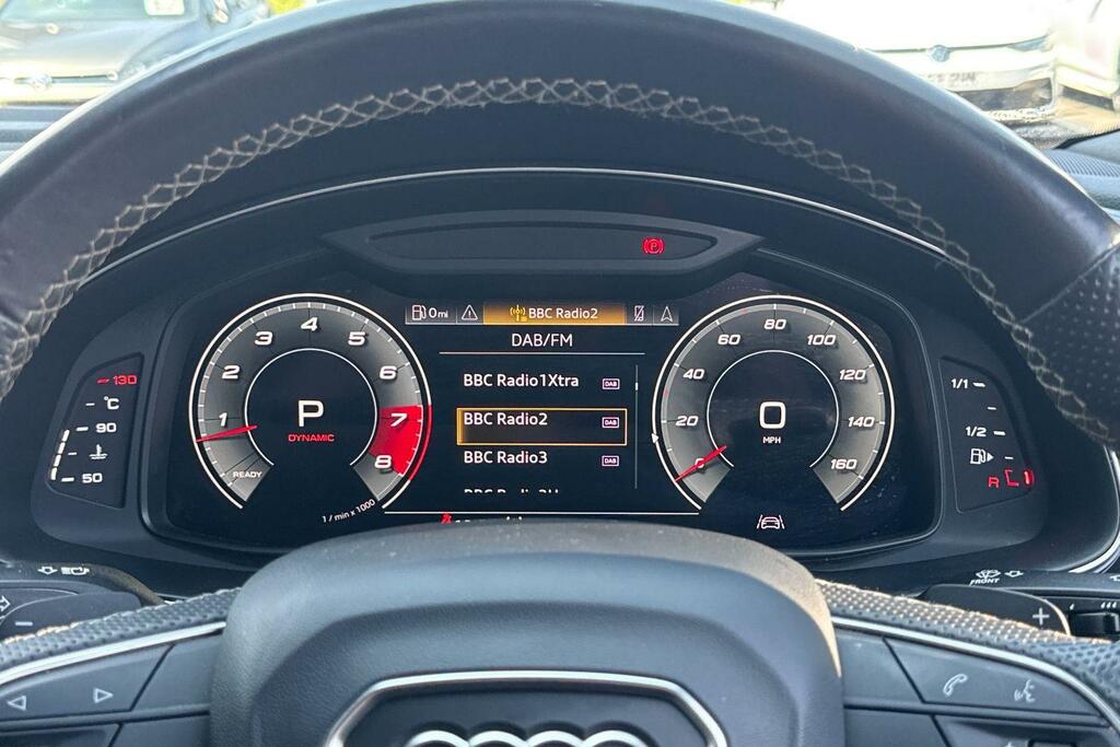 Audi SQ7 4L Vorsprung White #37