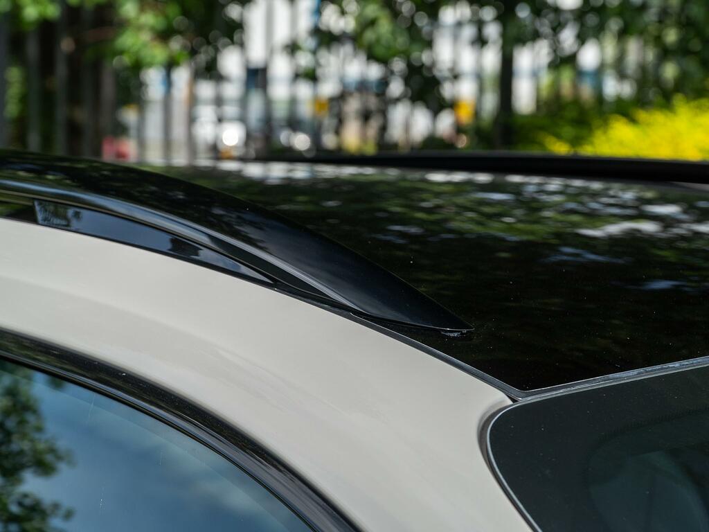 Porsche Taycan 350Kw 93Kwh Rwd Grey #36