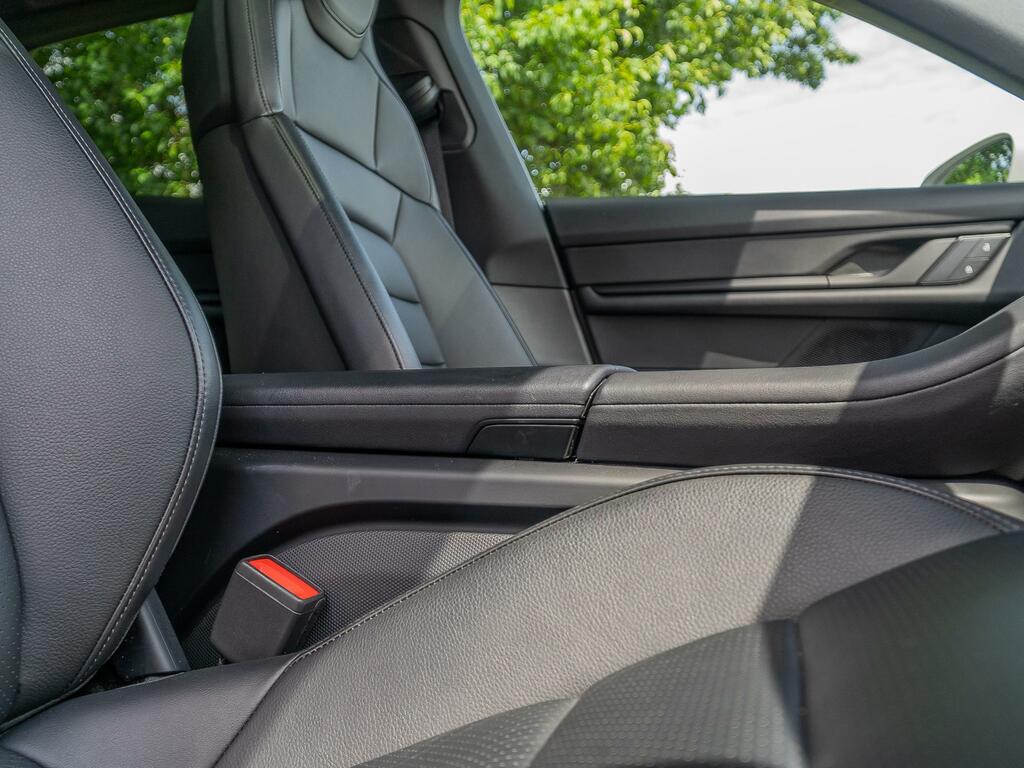 Porsche Taycan 350Kw 93Kwh Rwd Grey #11