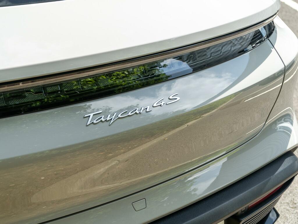 Porsche Taycan 350Kw 93Kwh Rwd Grey #40