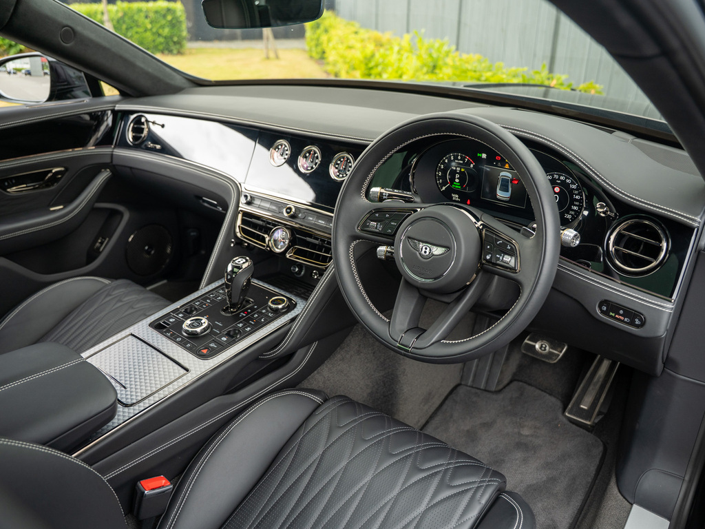 Bentley Flying Spur Mulliner Blue #11