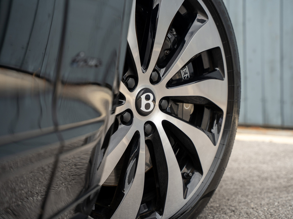 Bentley Flying Spur Mulliner Blue #44