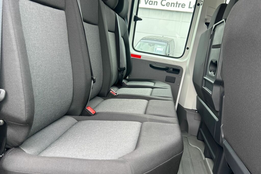 Volkswagen Crafter 2.0 Tdi 163Ps Hde Commerce Business Hroof Van  #29