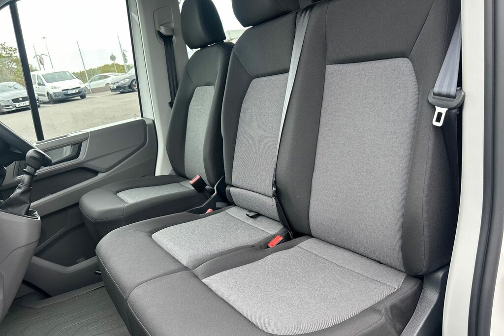 Volkswagen Crafter 2.0 Tdi 163Ps Hde Commerce Business Hroof Van  #28