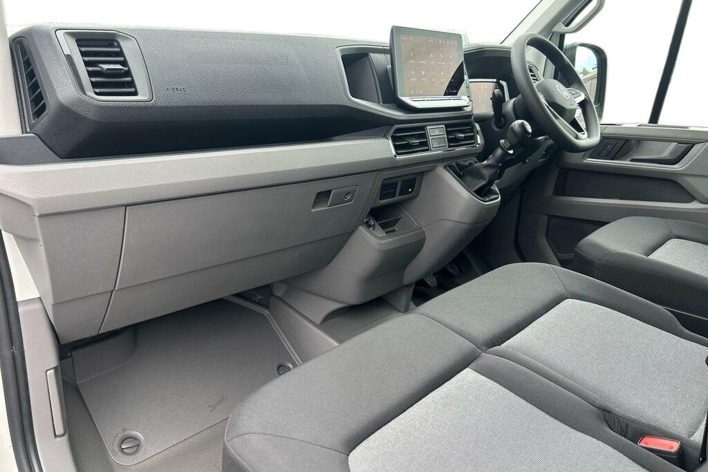 Volkswagen Crafter 2.0 Tdi 163Ps Hde Commerce Business Hroof Van  #2