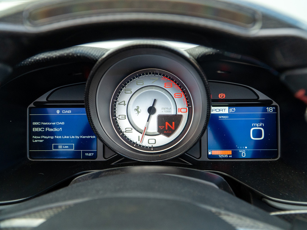 Ferrari Portofino #21