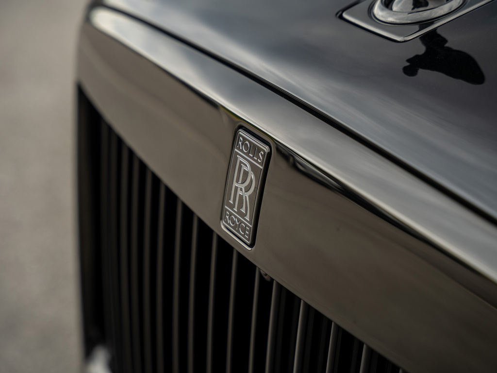Rolls-Royce Cullinan 6.75 V12 Black Badge Suv 4Wd Euro Silver #47