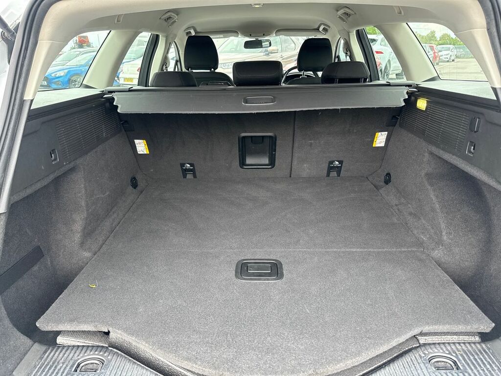 Ford Mondeo 2.0 Tdci Zetec Hatchback Euro 6 Black #12