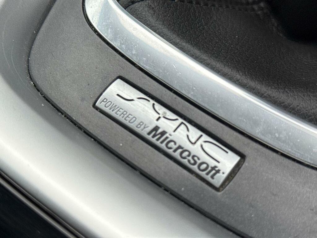 Ford Mondeo 2.0 Tdci Zetec Hatchback Euro 6 Black #32