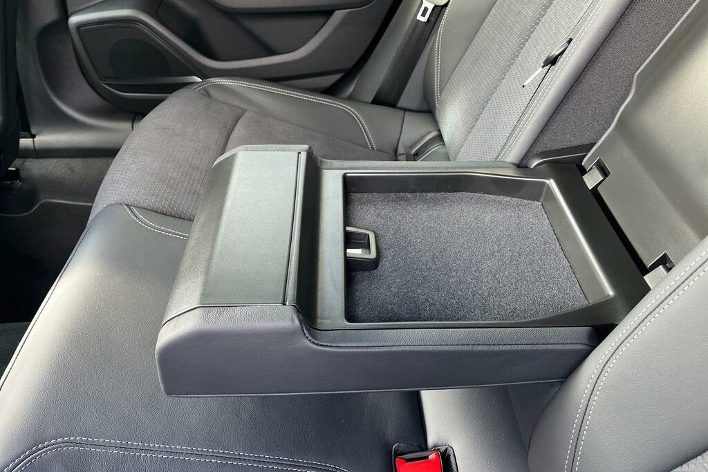 Audi A6 Avant 2.0 Tdi Edition 1 Estate S Tronic Quatt Green #26