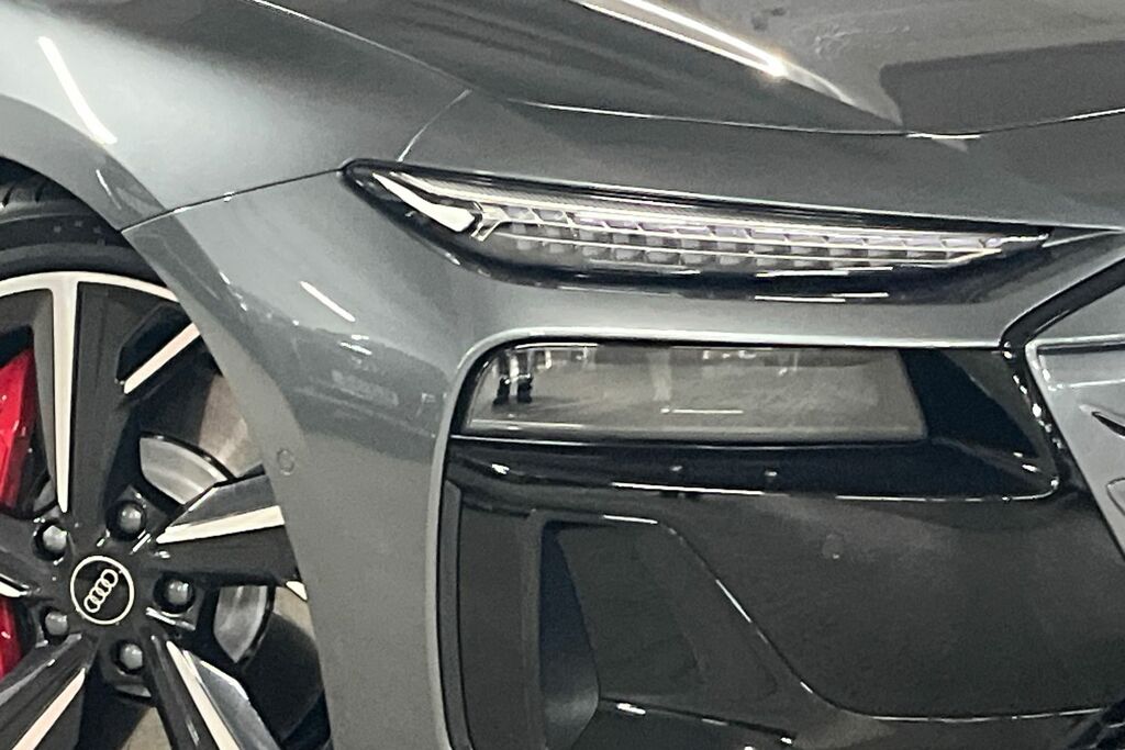 Audi E-tron 100Kwh Edition 1 Quattro 5-Door Blue #19