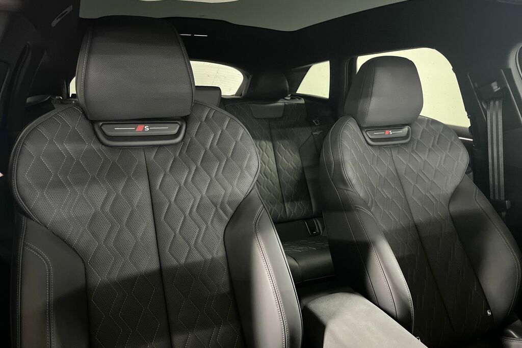 Audi E-tron 100Kwh Edition 1 Quattro 5-Door Blue #26