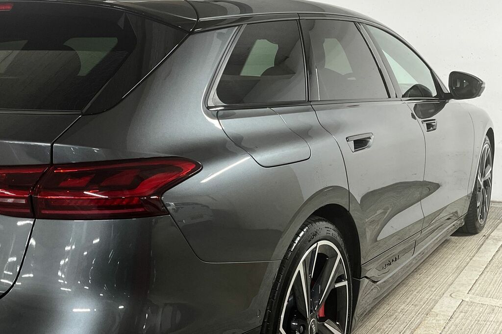 Audi E-tron 100Kwh Edition 1 Quattro 5-Door Blue #35