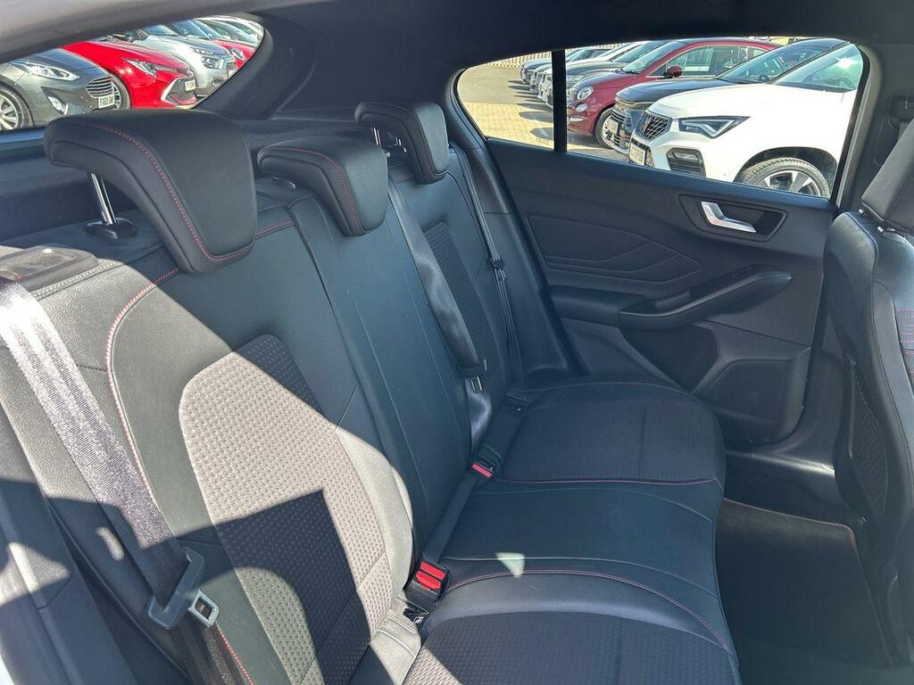 Ford Focus Zetec Non Local Svp 1.0L Ford Ecoboost 125P Grey #51
