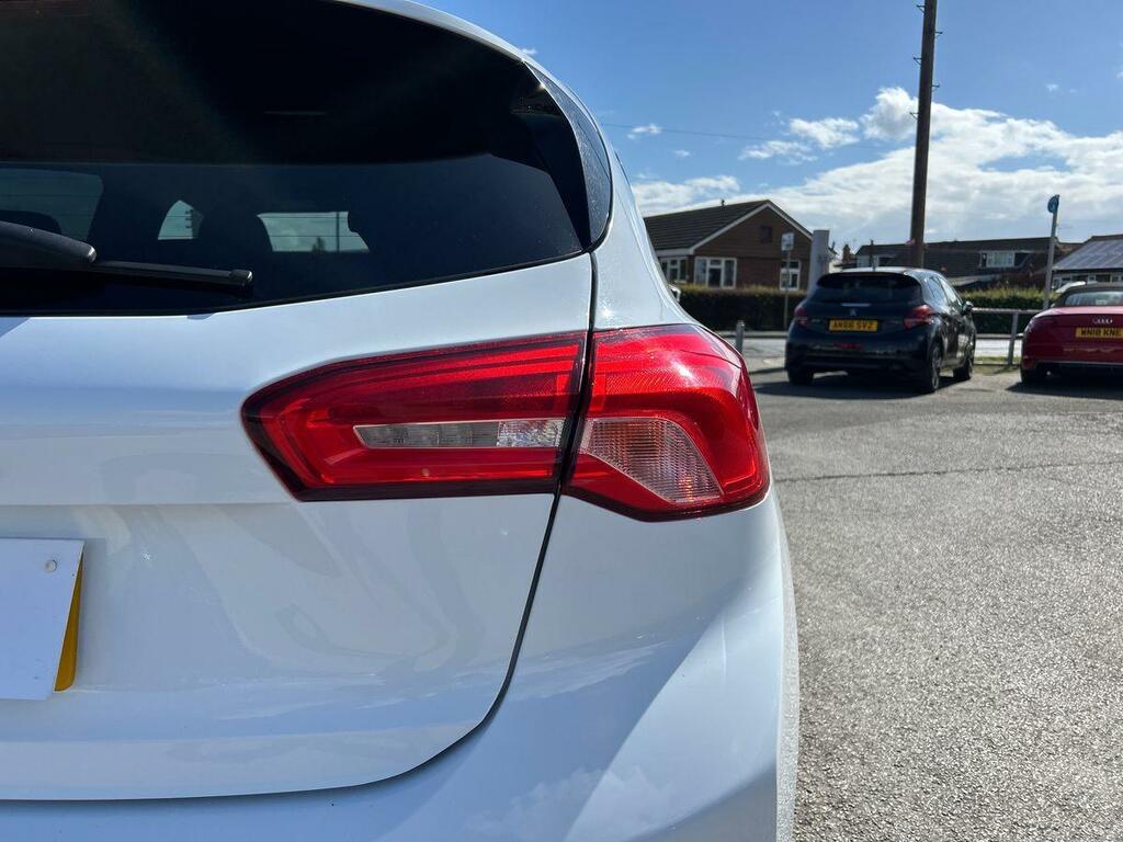 Ford Focus Zetec Non Local Svp 1.0L Ford Ecoboost 125P Grey #56