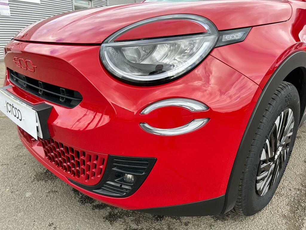 Fiat 600e New Fiat 600E La Prima 54Kwh 154Hp #42