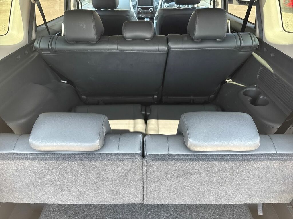 Mitsubishi Shogun Sport 2.4D 3 Suv 4Wd Euro 6 181 Ps Suv Grey #21