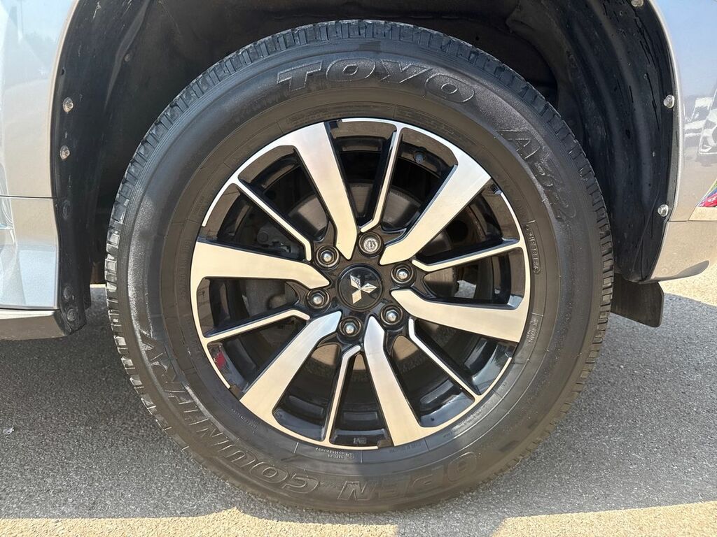 Mitsubishi Shogun Sport 2.4D 3 Suv 4Wd Euro 6 181 Ps Suv Grey #5