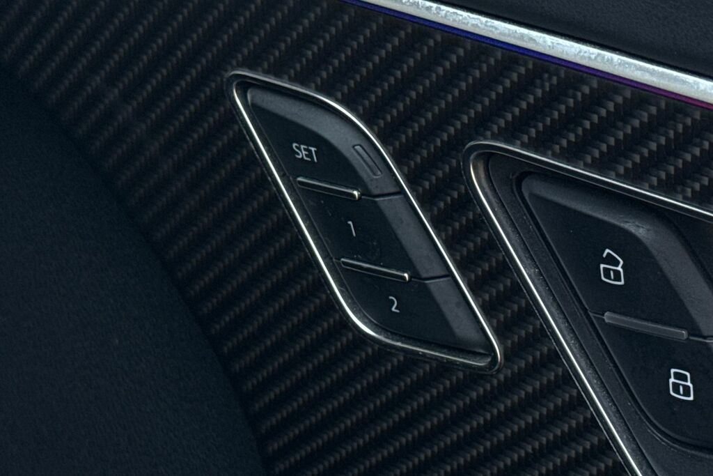 Audi RSQ8 Q8 Black #35